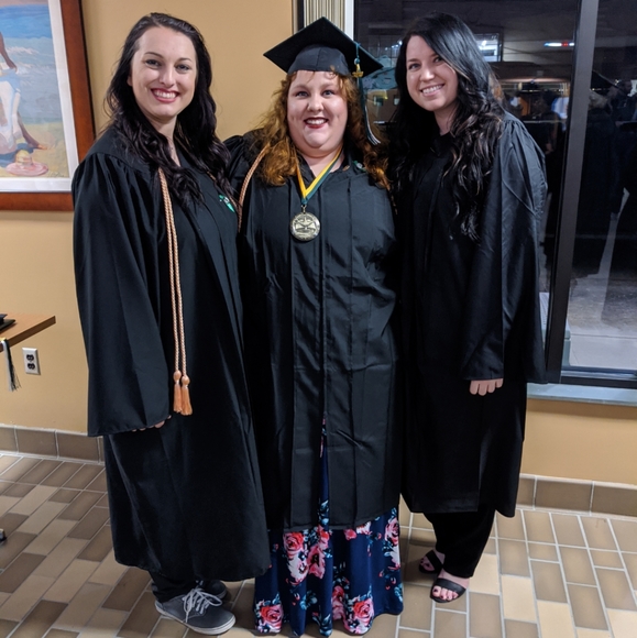 Meet your Posher, Melissa - Picture 6 of 16